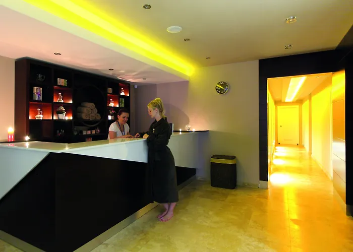 Cettia (adults Only) مرمريس