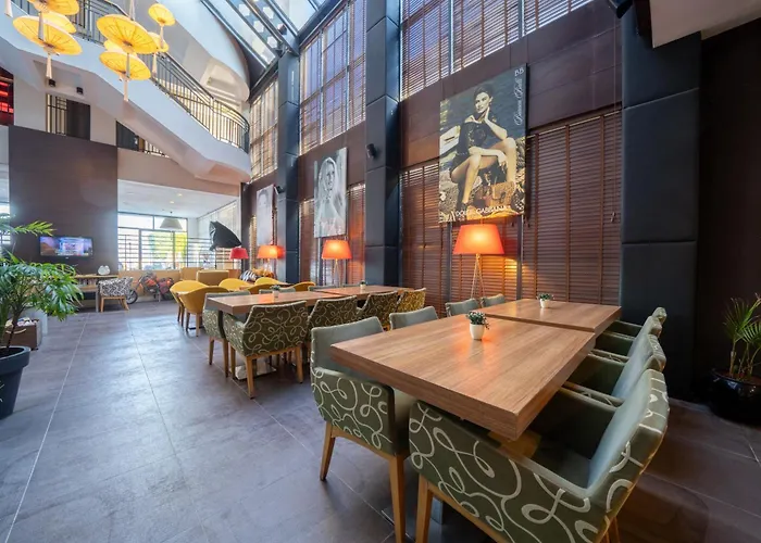 Cettia (adults Only) 4* مرمريس