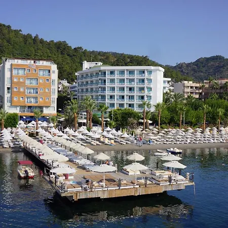 Cettia 4*