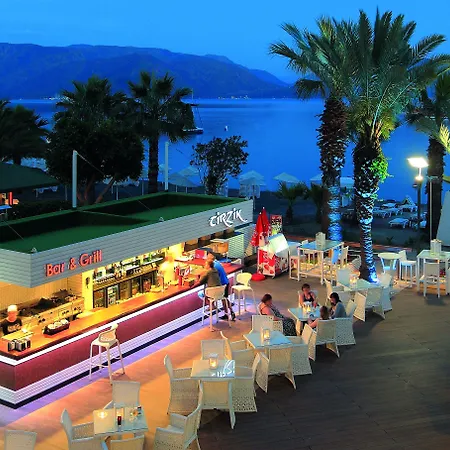 塞提雅海滩度假酒店