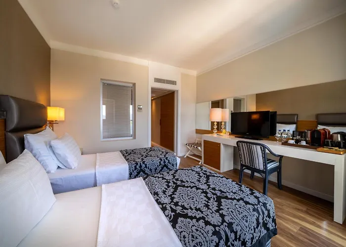 Hotell Cettia (adults Only) 4*