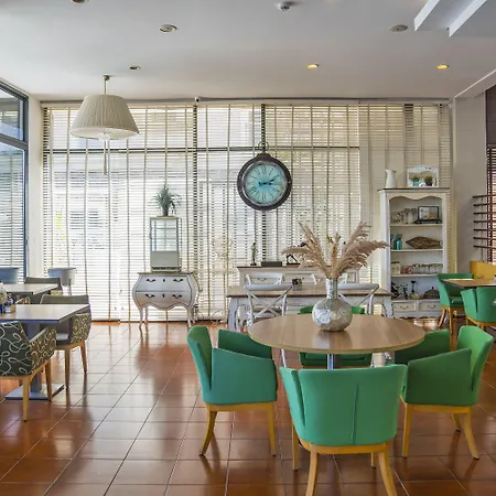 Cettia (adults Only) 4* Μαρμαρίς